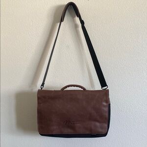 META Brown Black Large Messenger Laptop Travel Bag